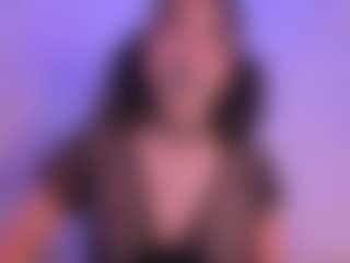 IvannaBellini01's Live Sex Cam Show
