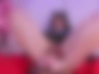 IvannaBellini01's Live Sex Cam Show