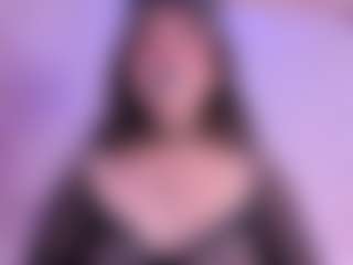 IvannaBellini01's Live Sex Cam Show