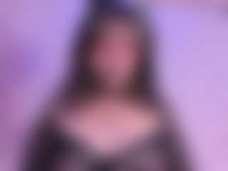 IvannaBellini01's Live Sex Cam Show