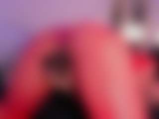IvannaBellini01's Live Sex Cam Show
