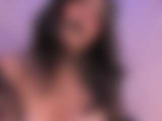 IvannaBellini01's Live Sex Cam Show