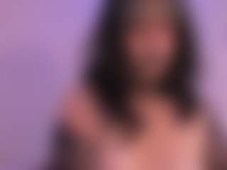 IvannaBellini01's Live Sex Cam Show