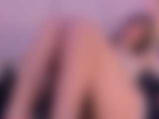 IvannaBellini01's Live Sex Cam Show