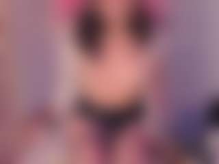 IvannaBellini01's Live Sex Cam Show