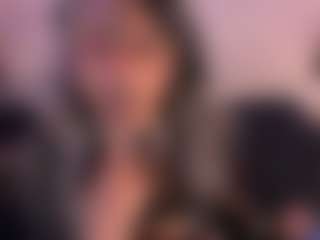 IvannaBellini01's Live Sex Cam Show