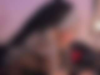 IvannaBellini01's Live Sex Cam Show