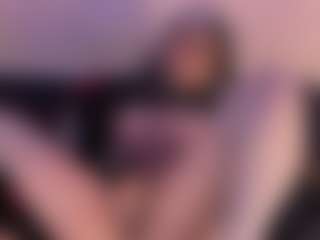 IvannaBellini01's Live Sex Cam Show