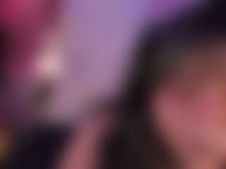 IvannaBellini01's Live Sex Cam Show