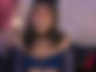 IvannaBellini01's Live Sex Cam Show