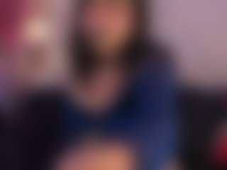 IvannaBellini01's Live Sex Cam Show