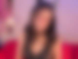 IvannaBellini01's Live Sex Cam Show