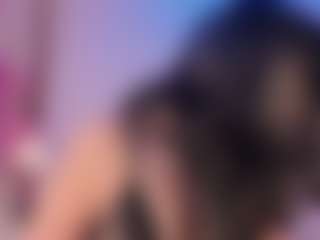 IvannaBellini01's Live Sex Cam Show