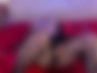 Live cam show with IvannaBellini01 - College on Dolls Live