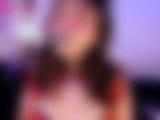 Live cam show with IvannaBellini01 - Brown Eyes on camwithhim.com