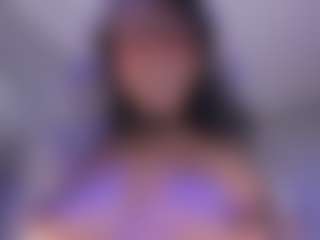 Live cam show with IvannaBellini01 - Big Ass on Strip Flash - Live Sex Shows