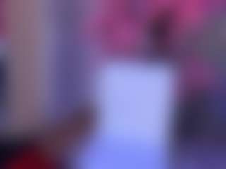 IvannaBellini01's Live Sex Cam Show