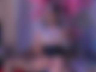 IvannaBellini01's Live Sex Cam Show