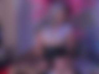 IvannaBellini01's Live Sex Cam Show