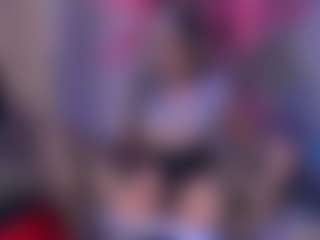 IvannaBellini01's Live Sex Cam Show