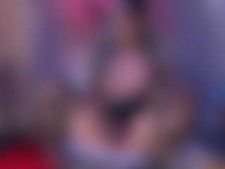 Live cam show with IvannaBellini01 - Tattoos on xDating