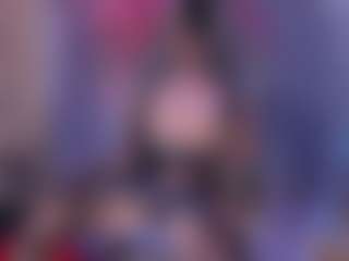 IvannaBellini01's Live Sex Cam Show