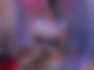 IvannaBellini01's Live Sex Cam Show