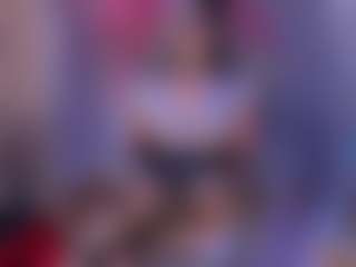 IvannaBellini01's Live Sex Cam Show