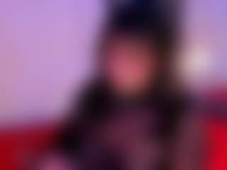IvannaBellini01's Live Sex Cam Show