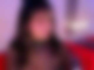 IvannaBellini01's Live Sex Cam Show
