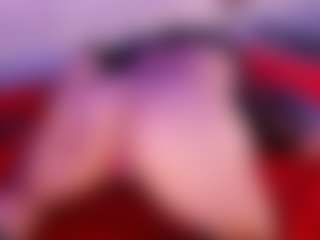 IvannaBellini01's Live Sex Cam Show