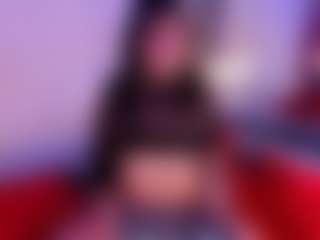 IvannaBellini01's Live Sex Cam Show
