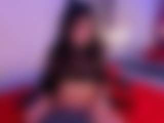 IvannaBellini01's Live Sex Cam Show