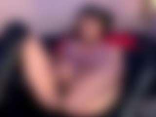 IvannaBellini01's Live Sex Cam Show