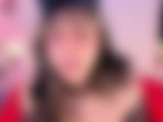 Live cam show with IvannaBellini01 - Big Tits Latina on Camsoda
