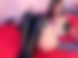 IvannaBellini01's Live Sex Cam Show