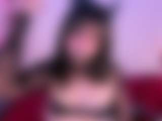 IvannaBellini01's Live Sex Cam Show