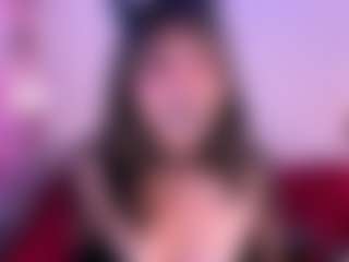 IvannaBellini01's Live Sex Cam Show