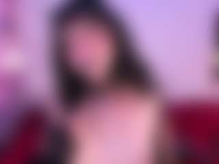 IvannaBellini01's Live Sex Cam Show