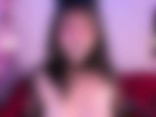 IvannaBellini01's Live Sex Cam Show