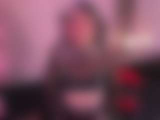 IvannaBellini01's Live Sex Cam Show
