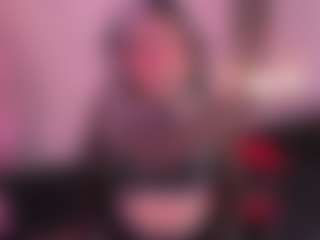 IvannaBellini01's Live Sex Cam Show