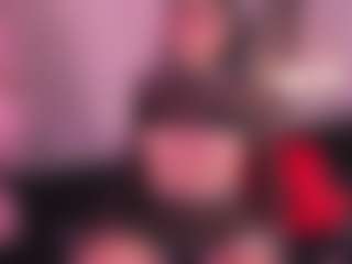 IvannaBellini01's Live Sex Cam Show