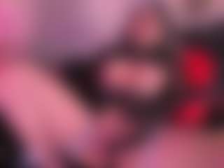 IvannaBellini01's Live Sex Cam Show