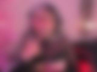 IvannaBellini01's Live Sex Cam Show