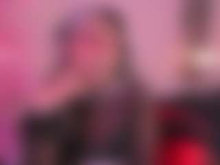 IvannaBellini01's Live Sex Cam Show
