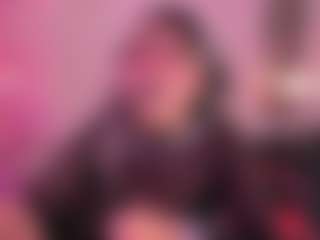 IvannaBellini01's Live Sex Cam Show