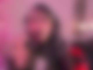 IvannaBellini01's Live Sex Cam Show