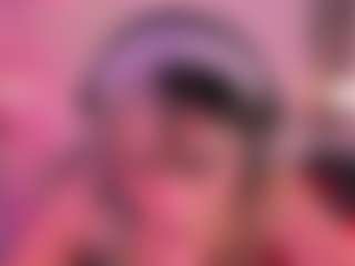 IvannaBellini01's Live Sex Cam Show