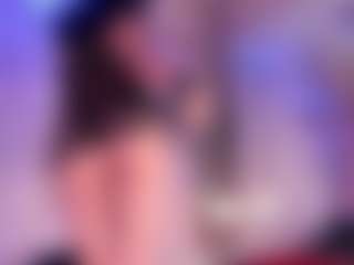 IvannaBellini01's Live Sex Cam Show